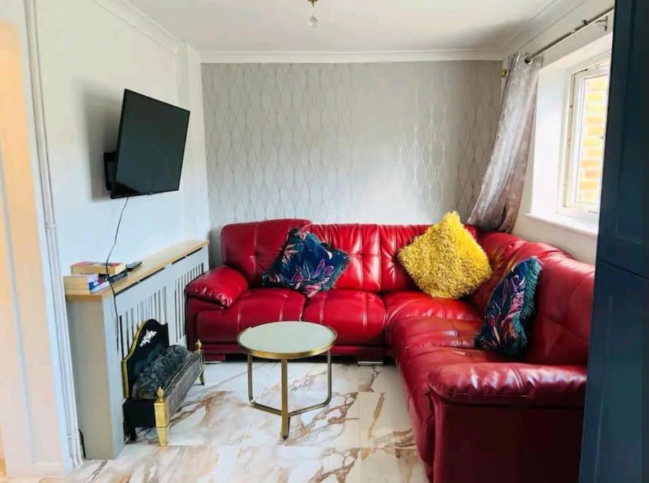 Modern 2 Bedroom Flat By Dover Port, Castle& Sea! Exterior foto